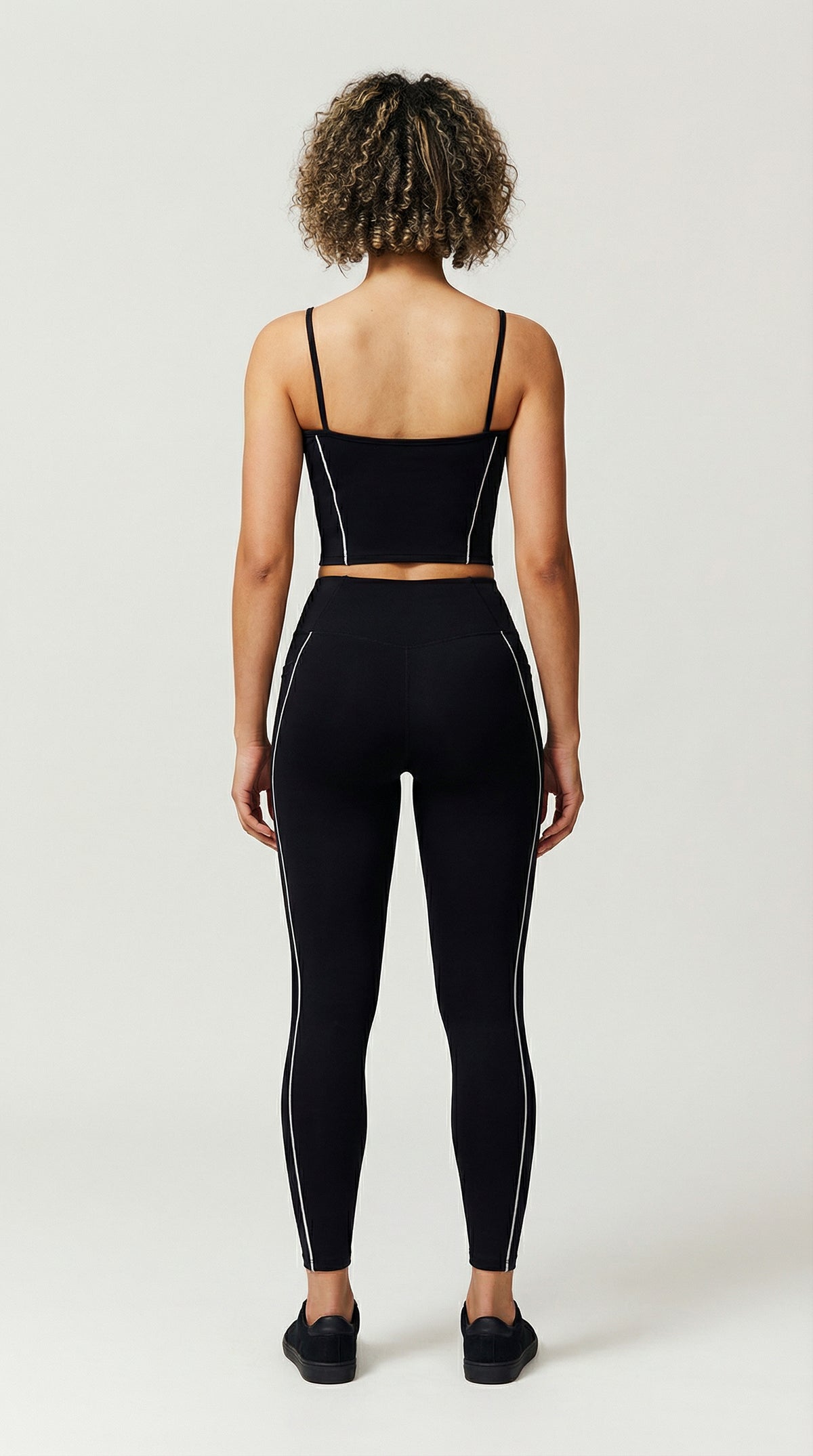 Conjunto ContourFlow – Silhueta Definida &amp; Movimento Livre