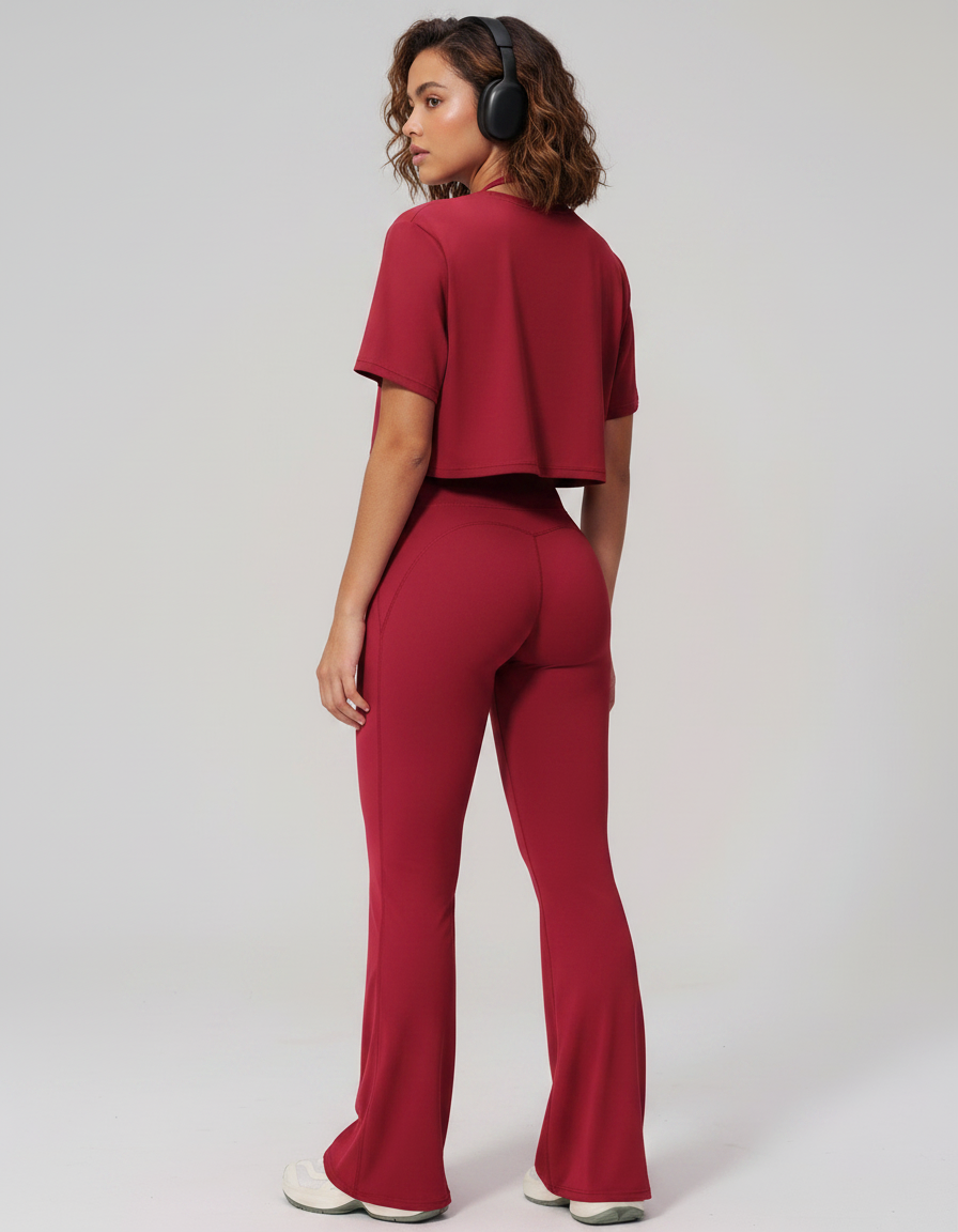 Conjunto Cropped e Calças Flare