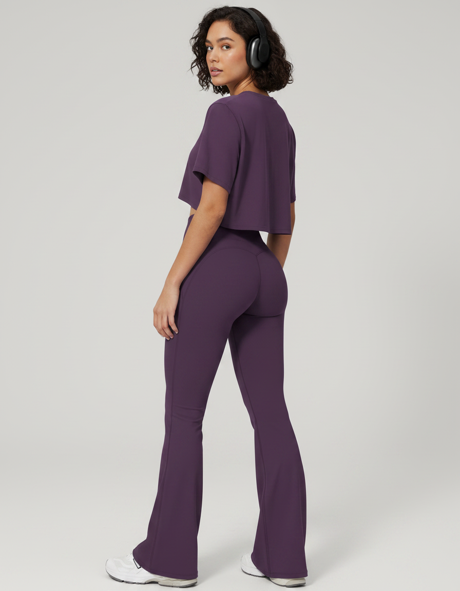 Conjunto Cropped e Calças Flare
