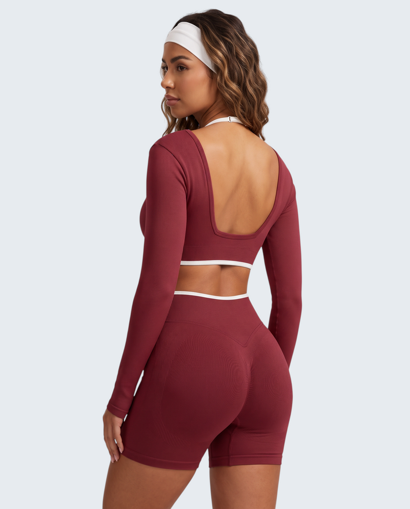 Conjunto desportivo VD Beyond Limits bordeaux com top halter de manga longa e calções de cintura alta seamless