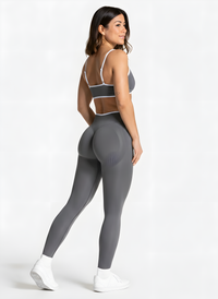Conjunto Seamless — Bra e Shorts